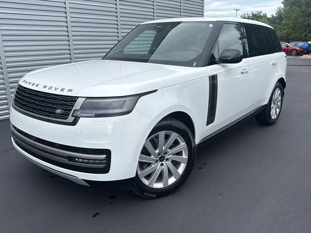 2027 Land Rover Range Rover SE