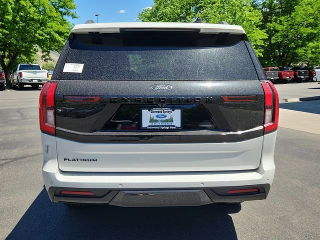 New 2026 Star White Metallic Tri-Coat Ford Platinum® image 4