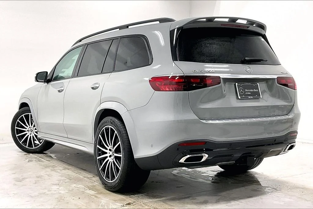New 2026 MANUFAKTUR Alpine Grey Mercedes-Benz GLS 450 image 25