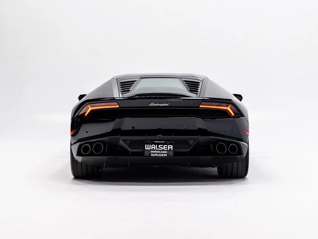 Used 2018 Black Lamborghini  image 4