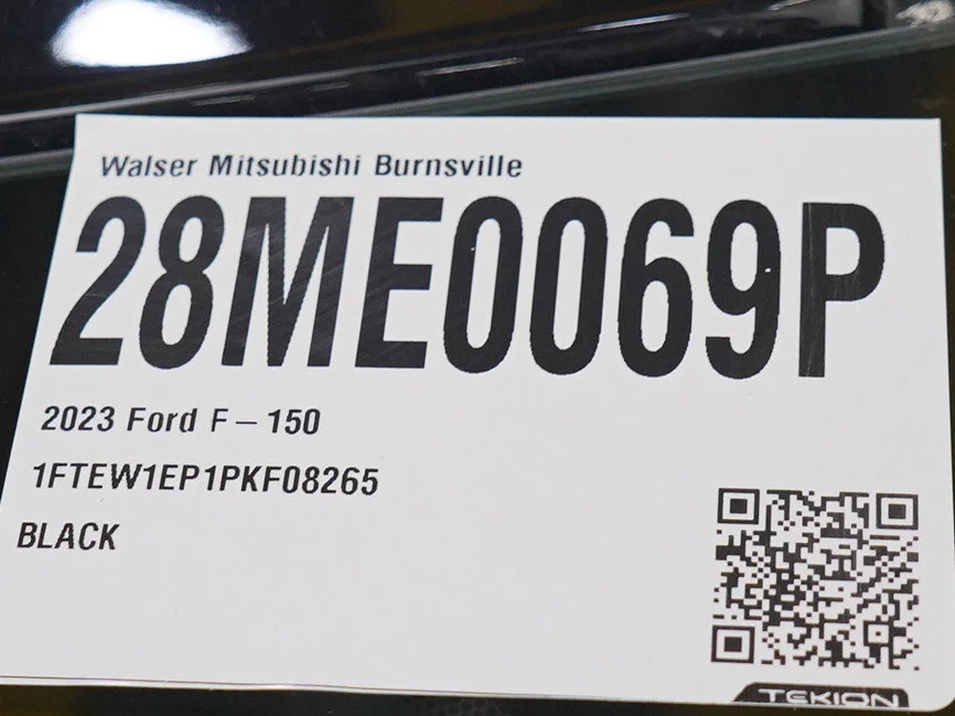 Used 2023 Agate Black Metallic Ford XLT image 31