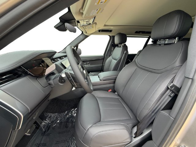 New 2027 Batumi Gold Land Rover SE image 10