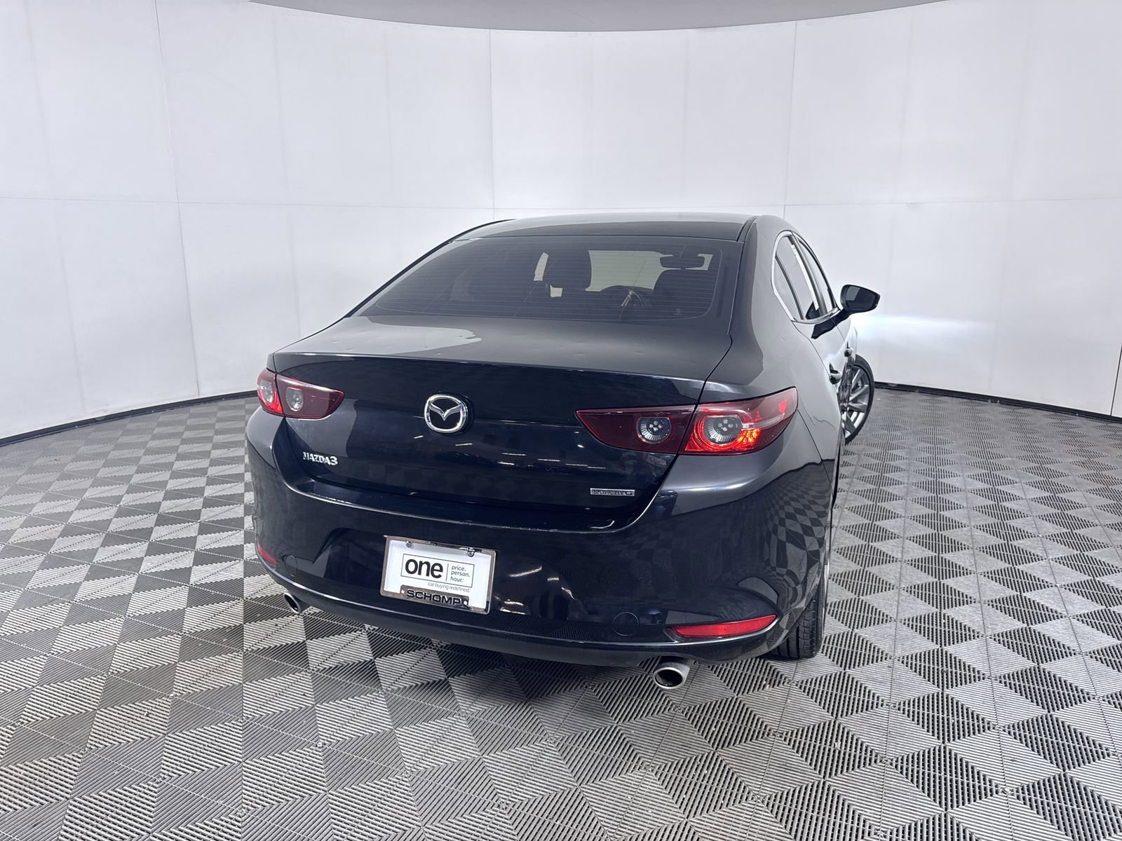 Used 2021 Jet Black Mica Mazda Select image 22