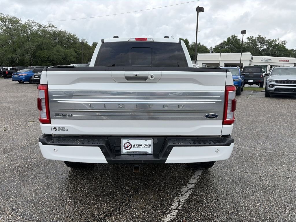 Used 2023 White Ford Limited image 5
