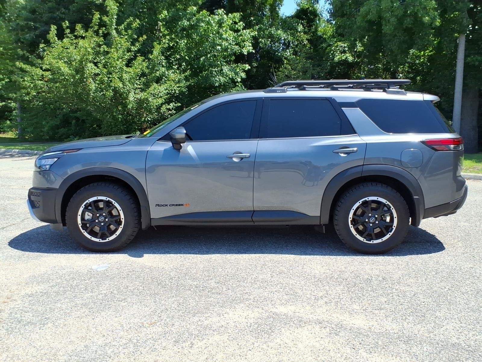 Used 2025 Gun Metallic Nissan Rock Creek image 3