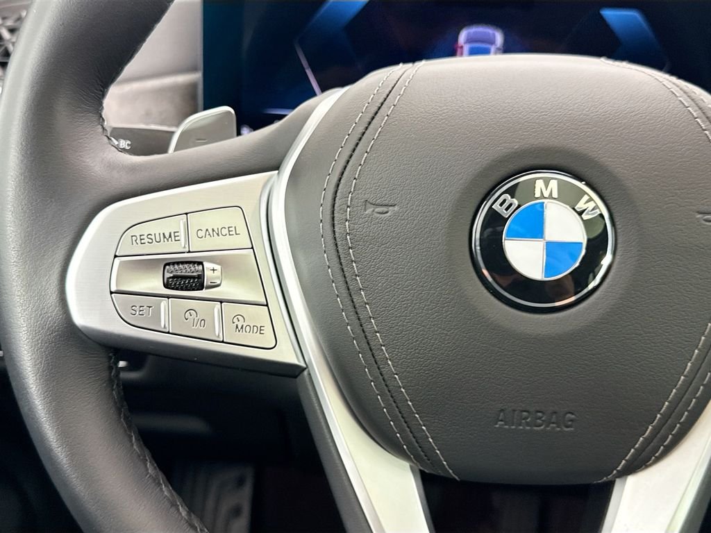 2026 BMW X7 40i - Photo 11