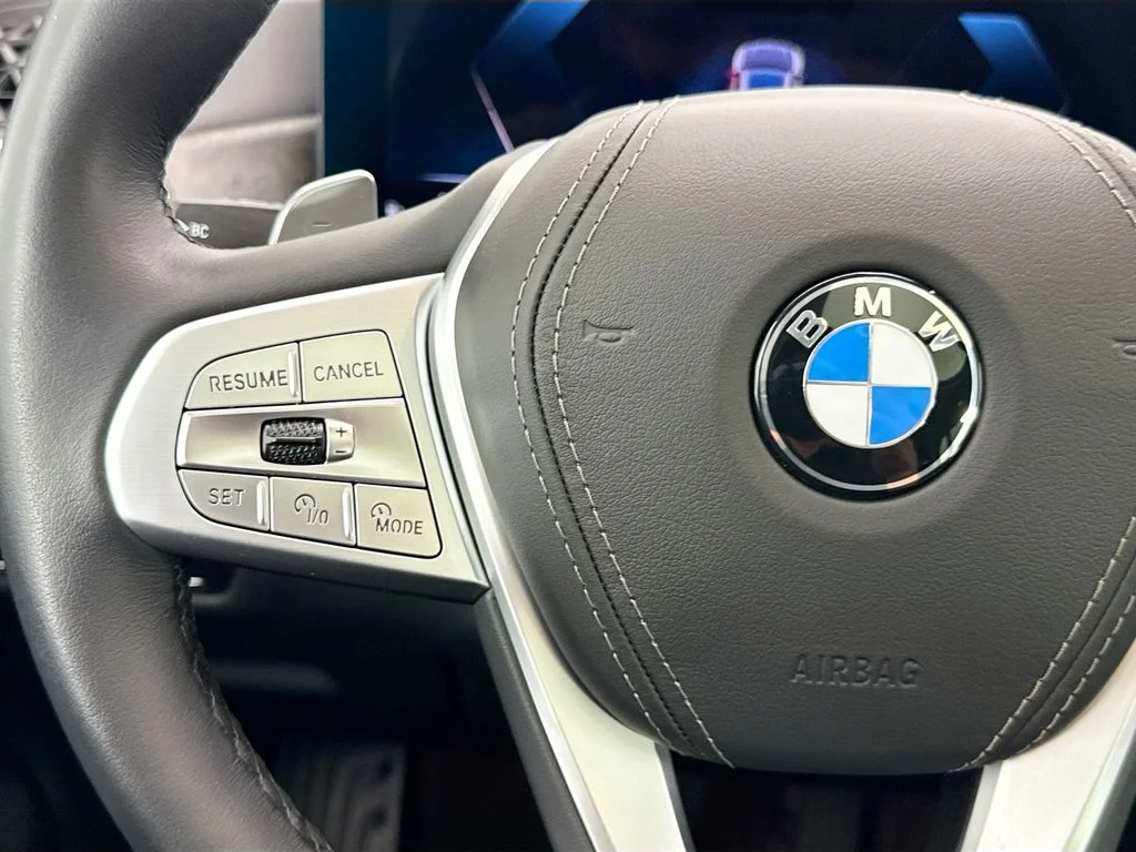 2026 BMW X7 40i - Photo 11