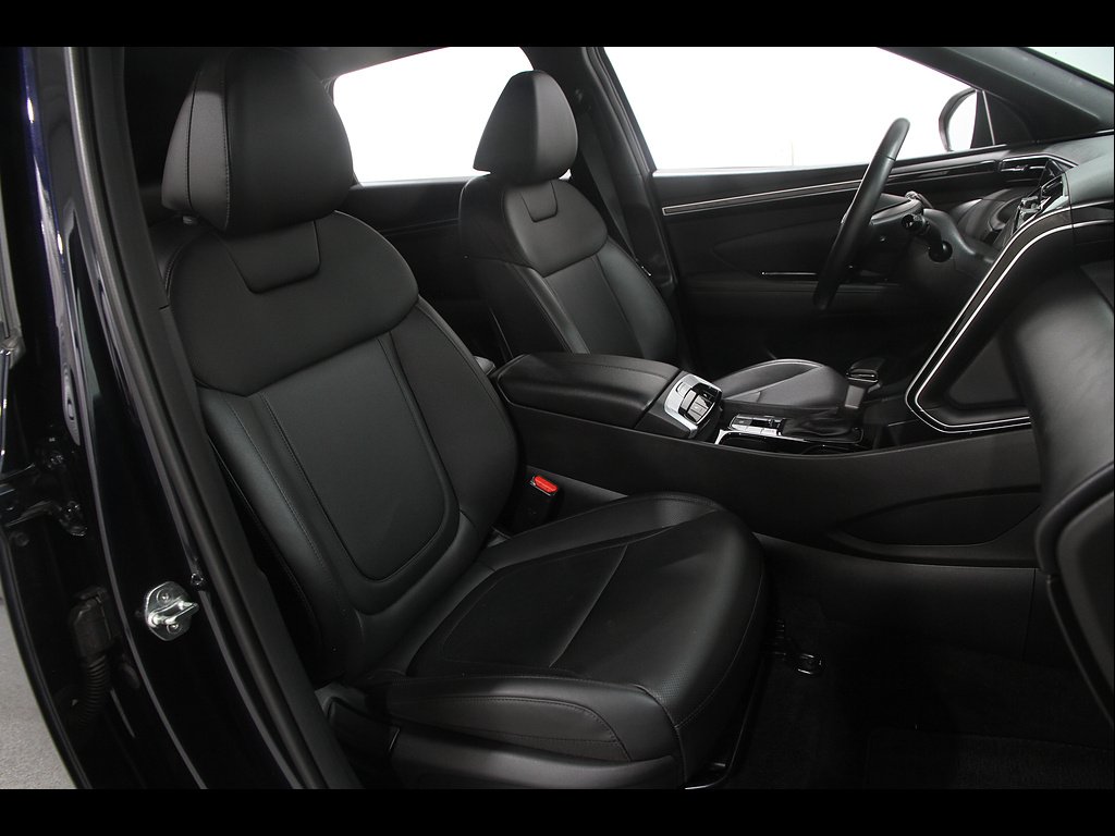 Certified Used 2024 Deep Sea Metallic Hyundai XRT image 17