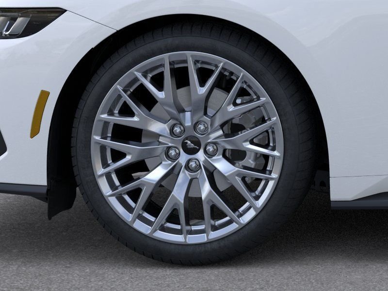 New 2025 Oxford White Ford EcoBoost Premium image 24