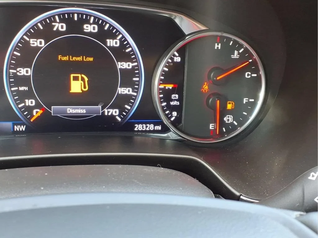 Used 2023 BLACK Chevrolet RS image 14