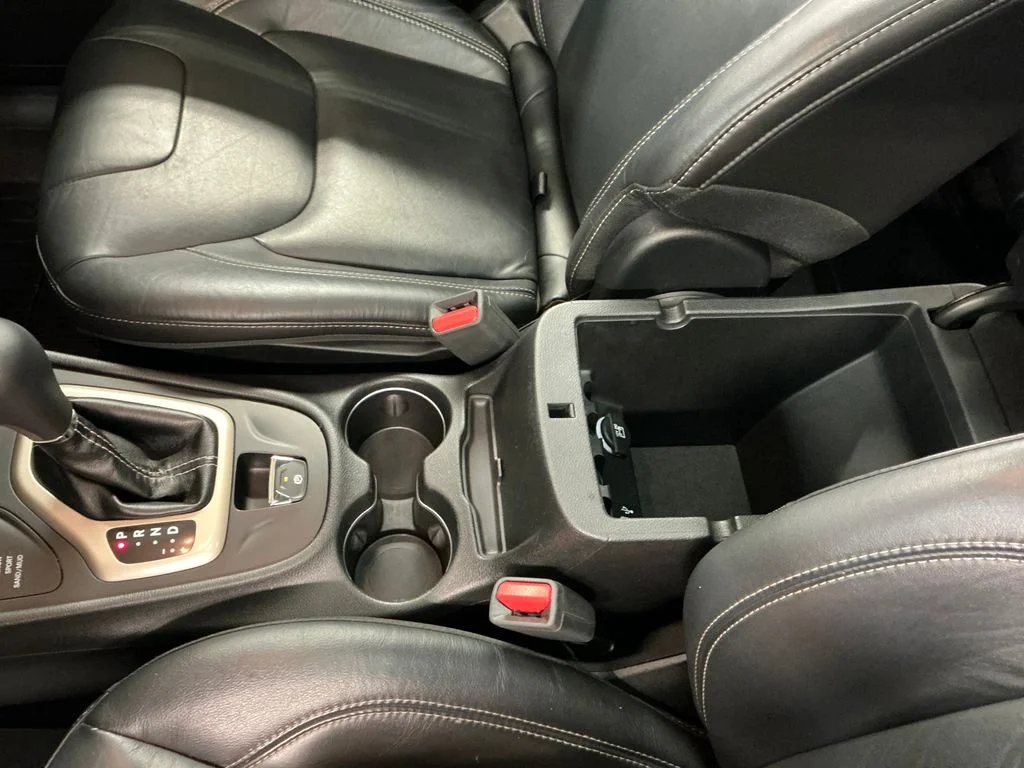 Used 2016 Red Jeep Limited image 26