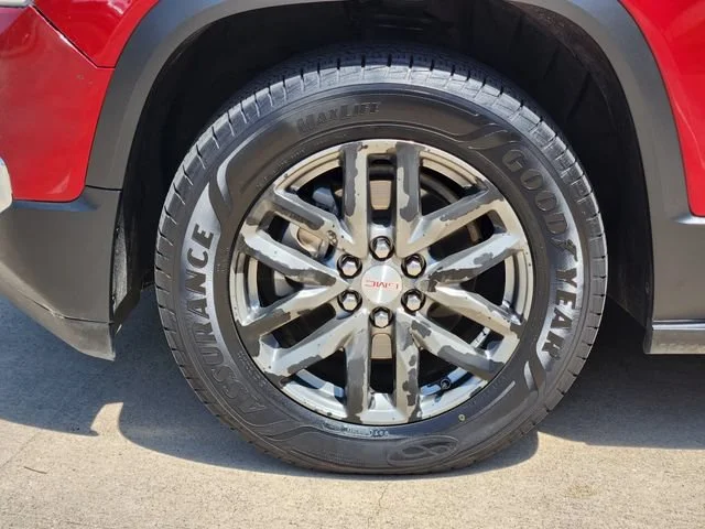 Used 2019 RED QUARTZ TINTCOAT GMC SLT image 10