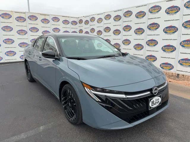 New 2026 Atlantic Gray/Super Black Nissan SR image 2