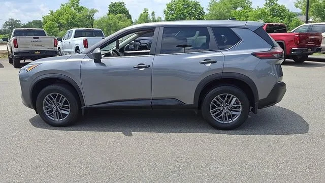 Used 2023 Gray Nissan S Intelligent AWD image 7