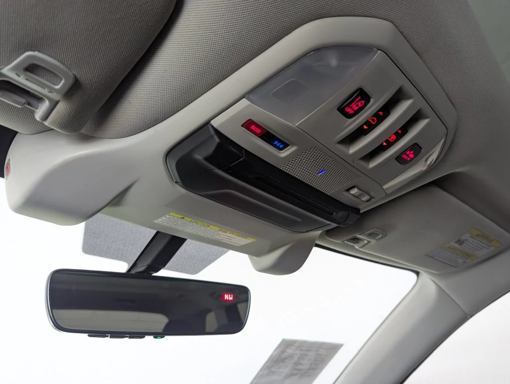 Used 2020 White Subaru Limited image 50