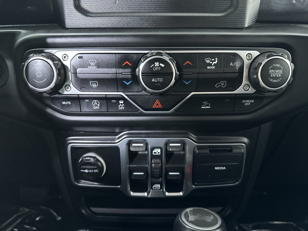 2021 Jeep Wrangler Unlimited Sahara Altitude - Photo 24