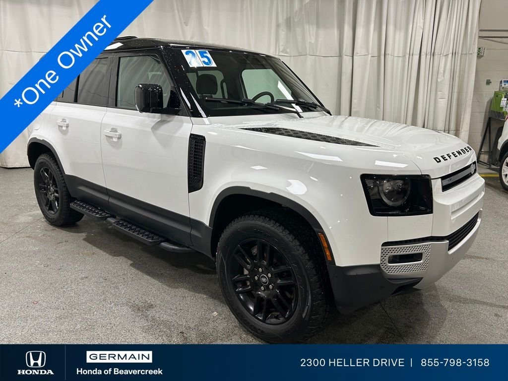2025 Land Rover Defender 110 S P300's photo