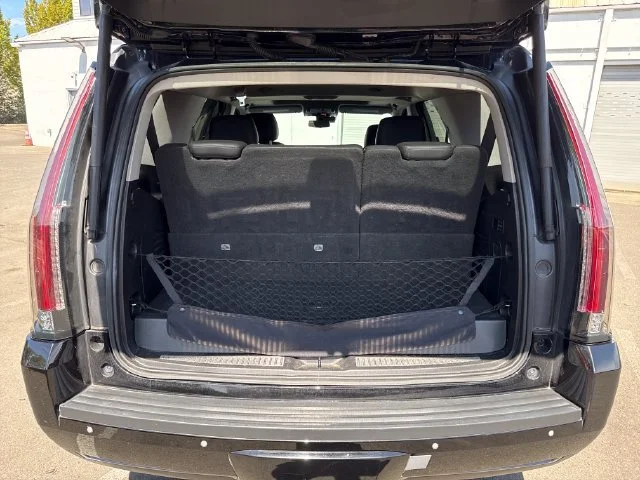 Used 2020 Black Raven Cadillac Luxury image 13