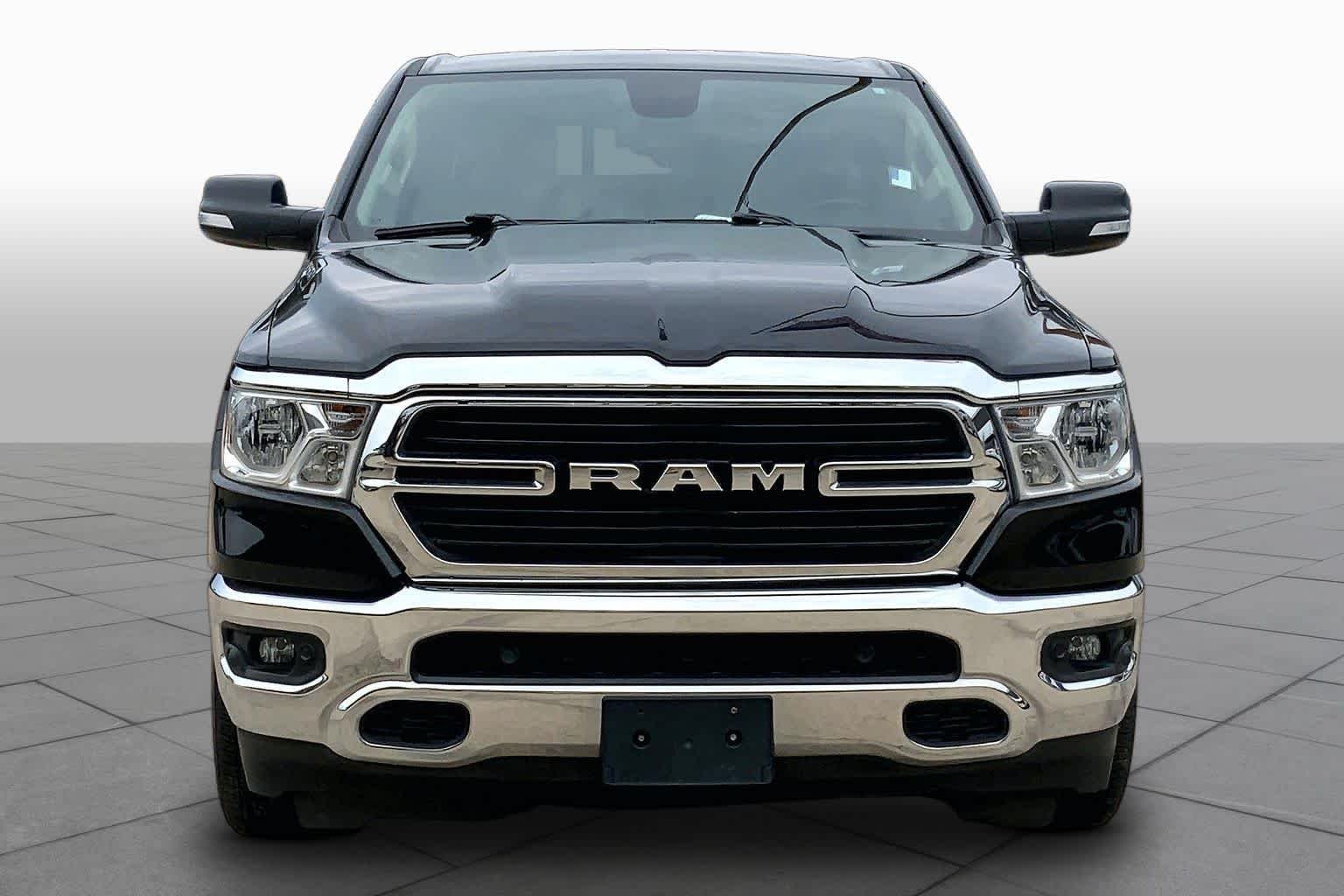Used 2019 Diamond Black Crystal Pearlcoat Ram Big Horn/Lone Star image 4