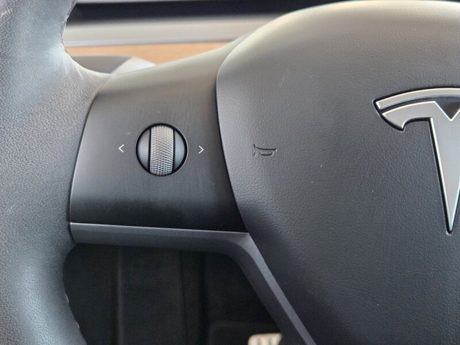 Used 2025 GRANITE GREY Tesla Performance AWD *Ltd Avail* image 26
