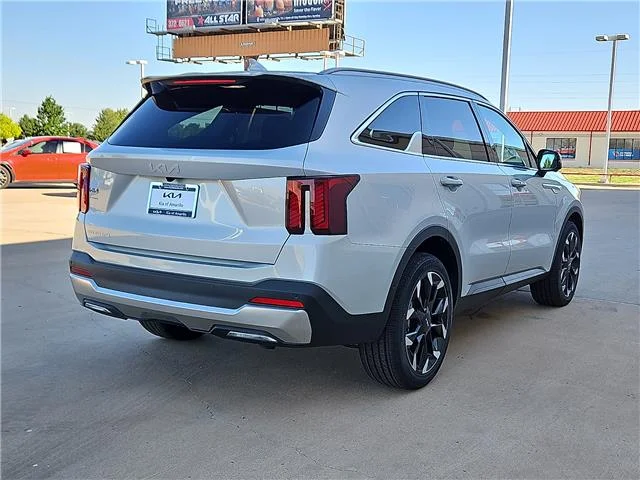 New 2026 Ivory Silver KIA SX Front-Wheel Drive image 3