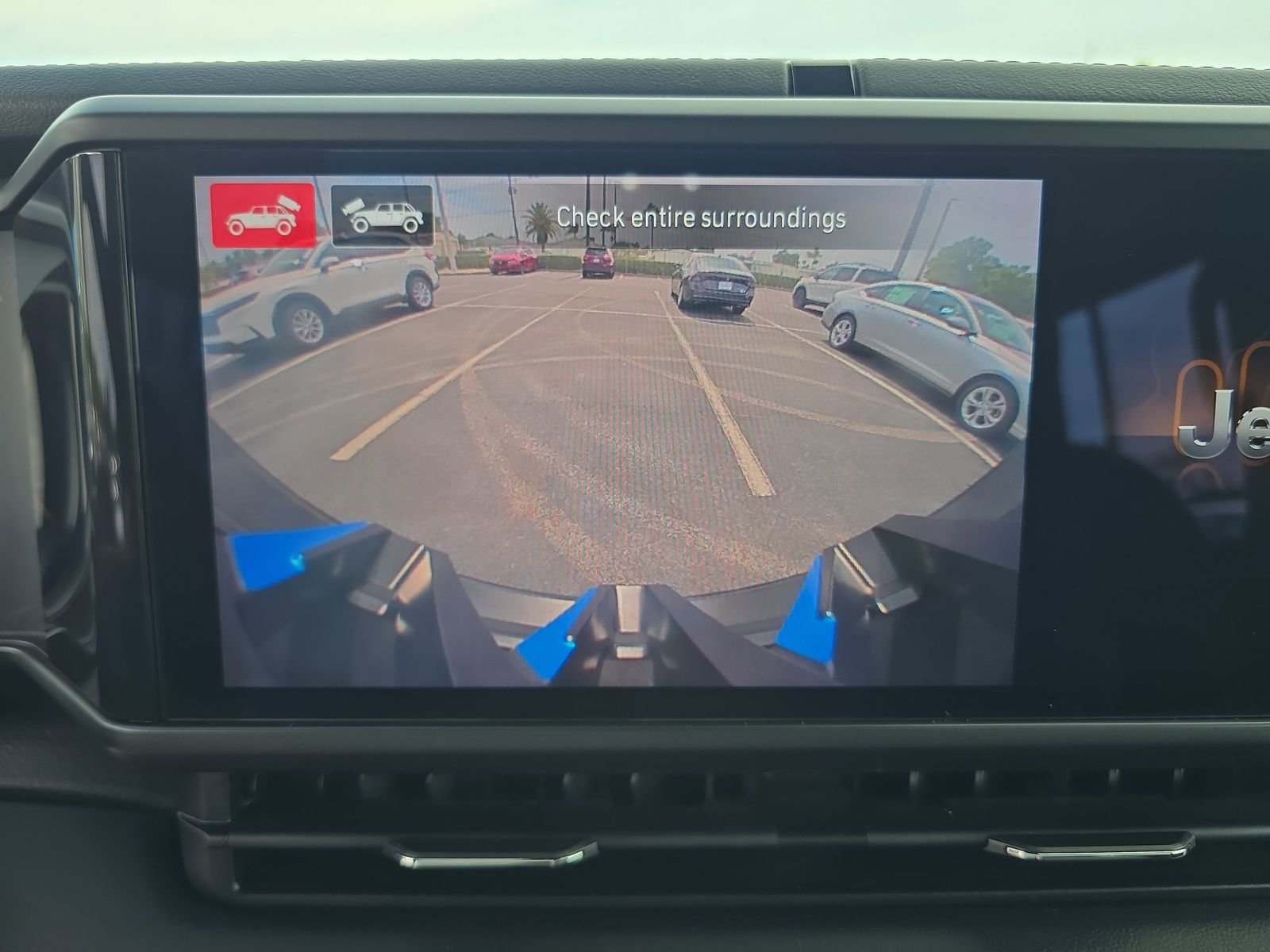 Used 2024 Blue Jeep Sahara image 18