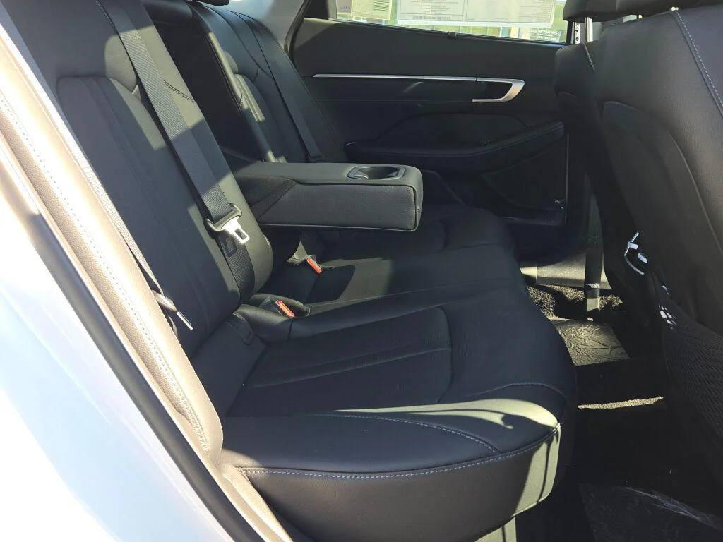 2025 Hyundai Sonata Hybrid Limited - Photo 10