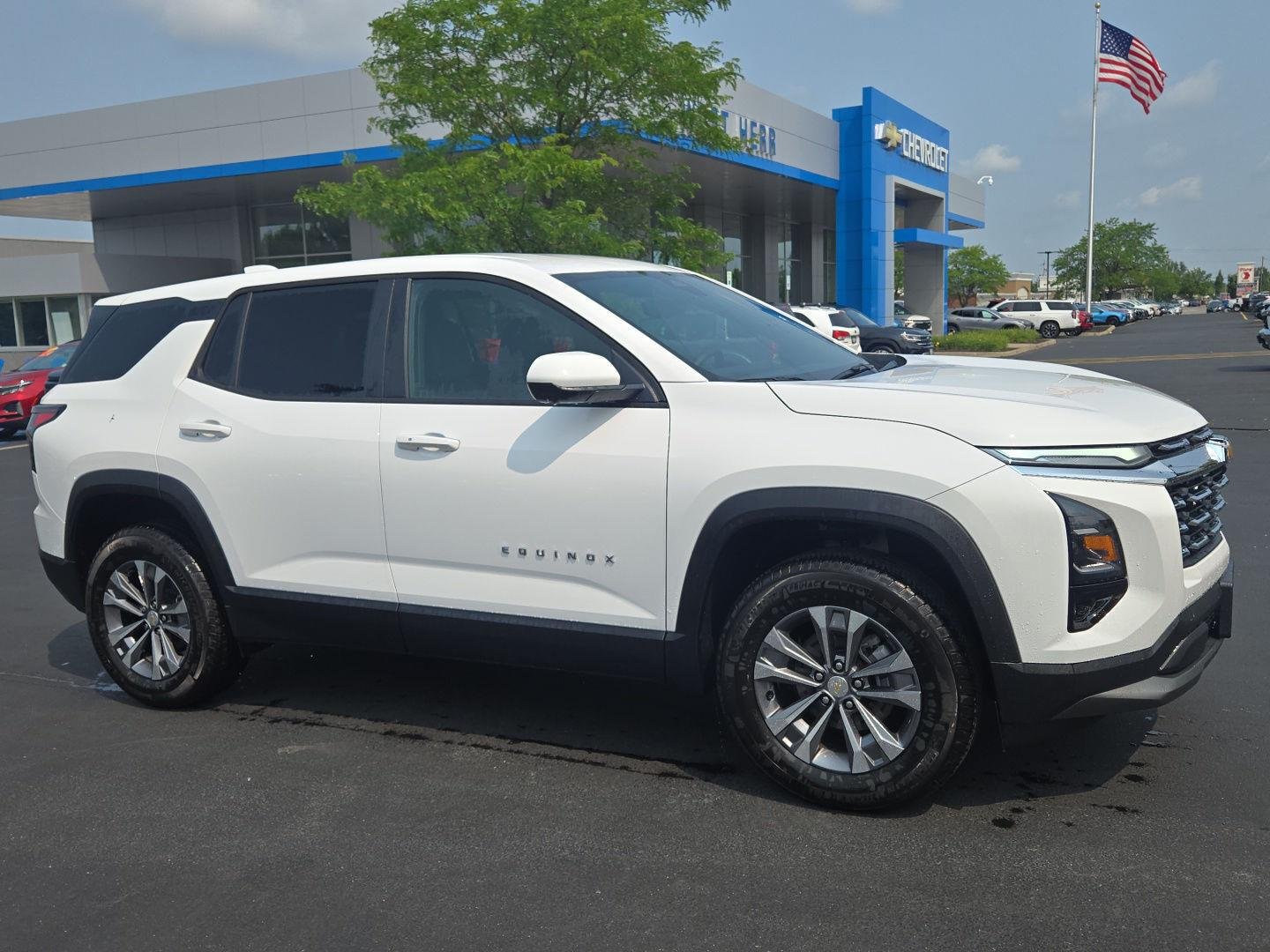 Used 2026 Summit White Chevrolet AWD LT image 1