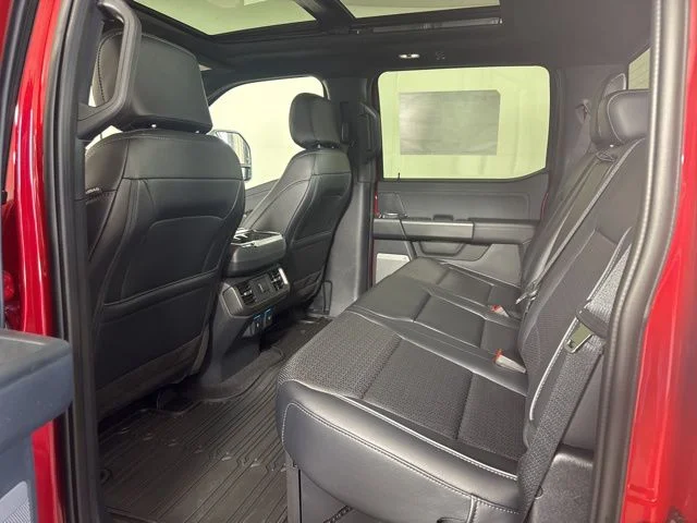 2025 Ford F-150 Lariat - Photo 12