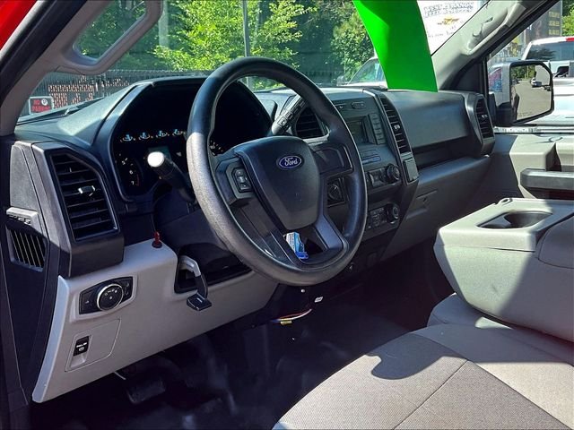 Used 2018 Red Ford XL image 14