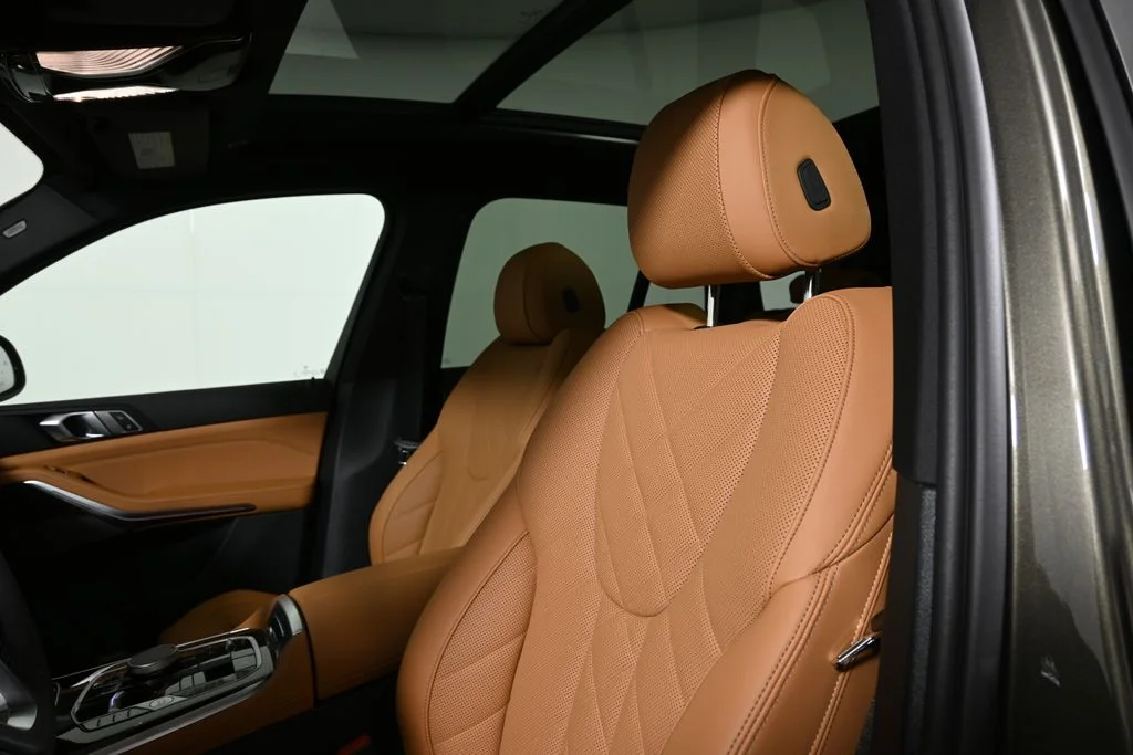 New 2026 Green BMW xDrive50e image 16