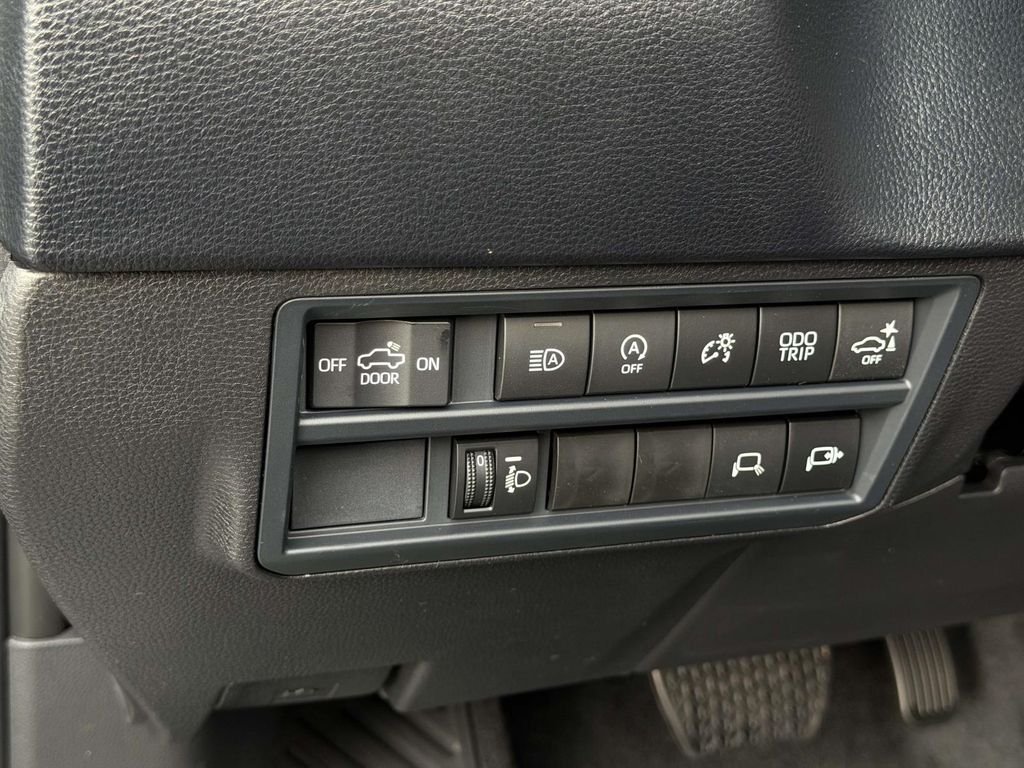 New 2026 Magnetic Gray Metallic Toyota  SR5 image 18