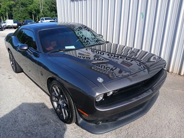 2016 Dodge Challenger Scat Pack's photo
