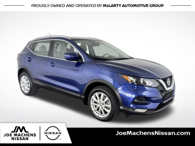 Used 2022 Blue Nissan SV image 1