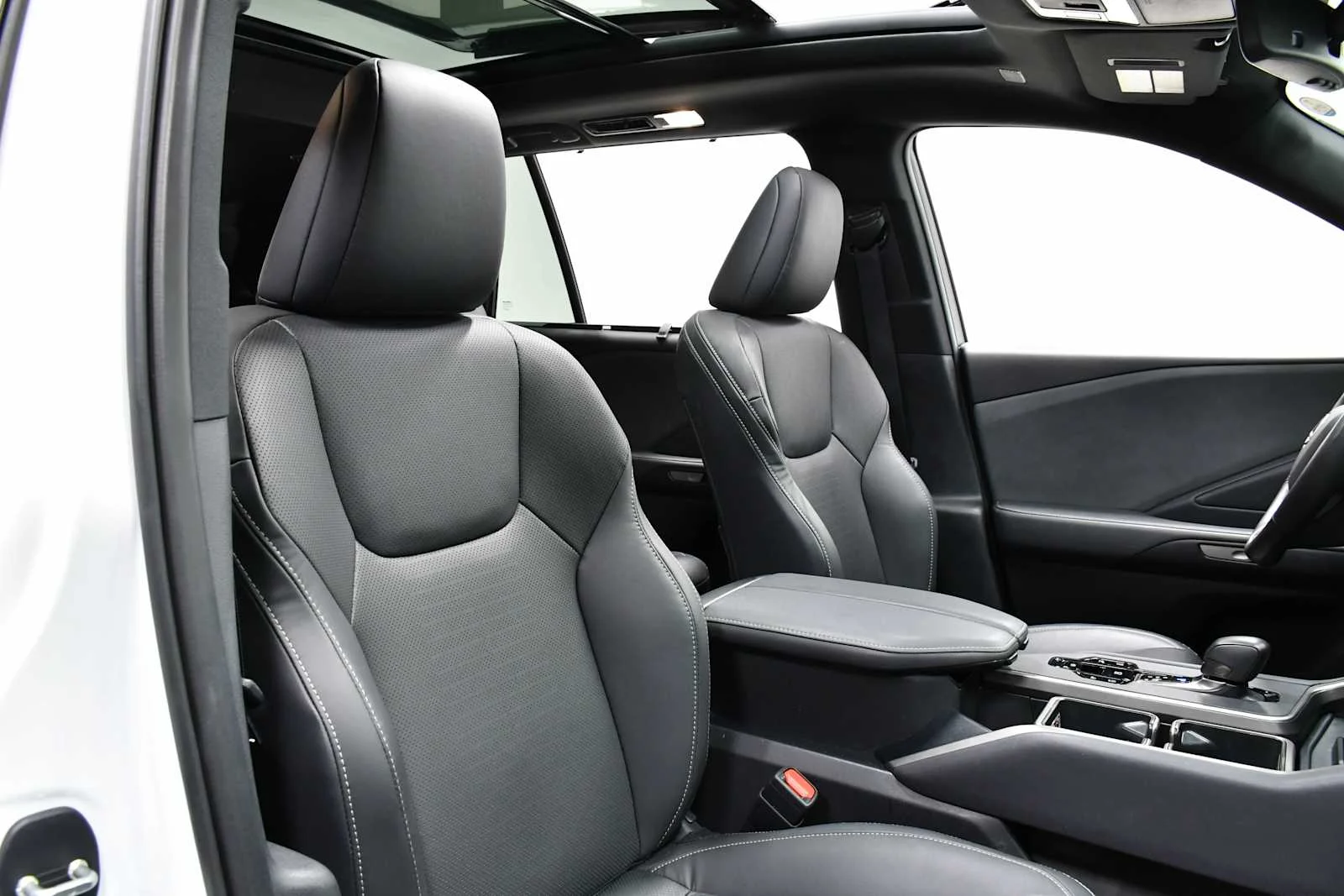 Certified Used 2025 Wind Chill Pearl Lexus Premium image 24