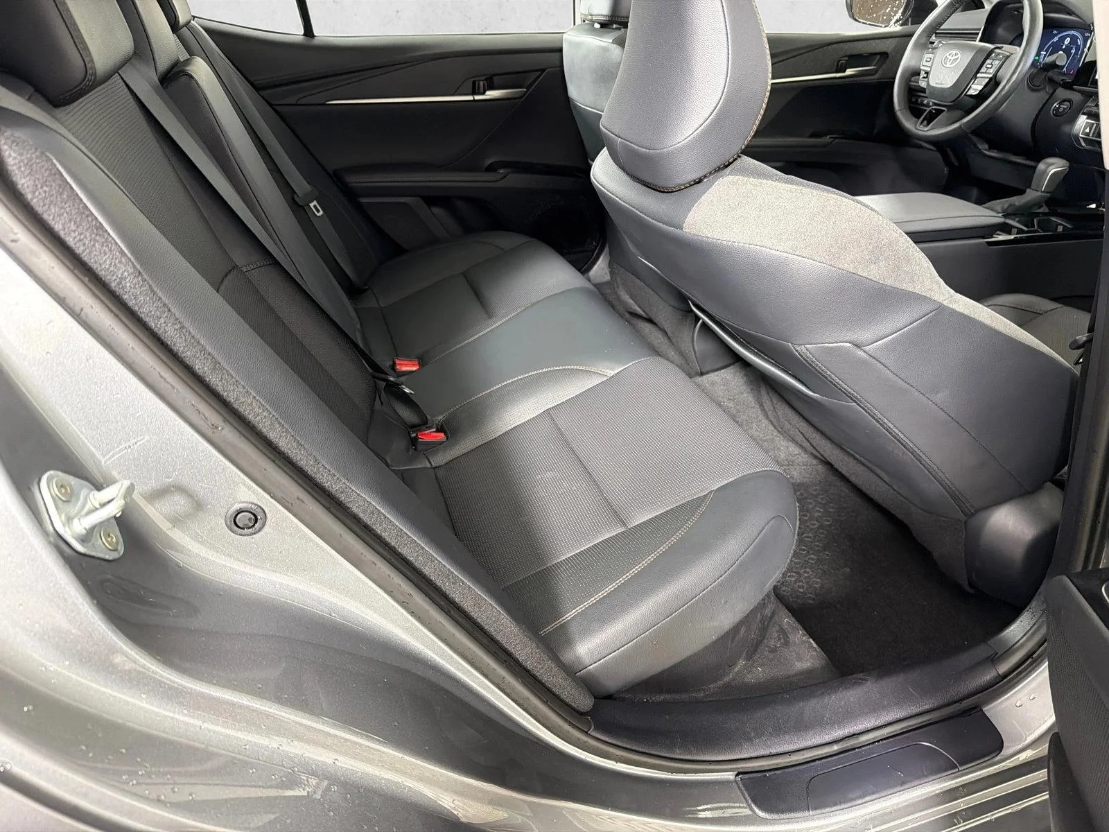Used 2025 Silver Toyota LE image 16
