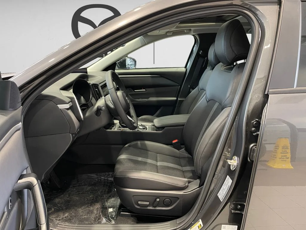 2026 Mazda CX-50 Preferred - Photo 8