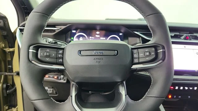 New 2026 41 Exterior Paint Jeep Laredo image 23