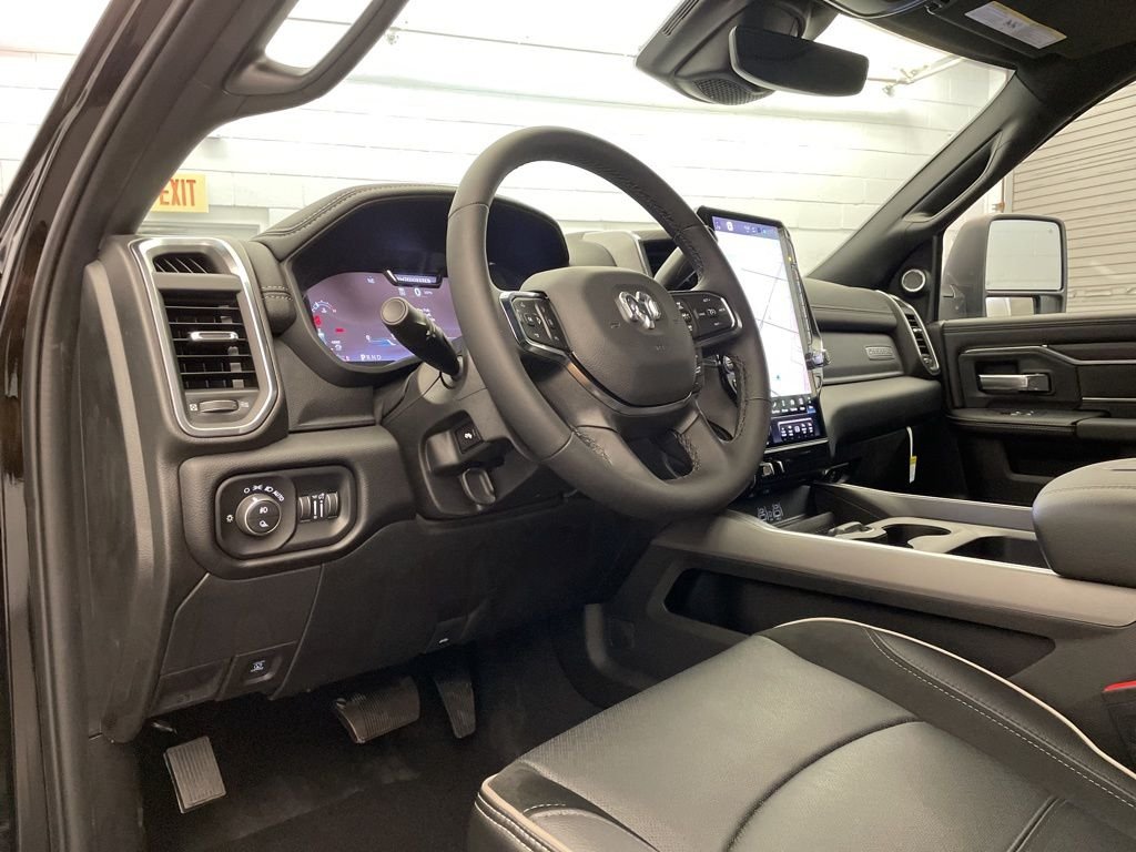 2026 RAM 2500 Laramie - Photo 18