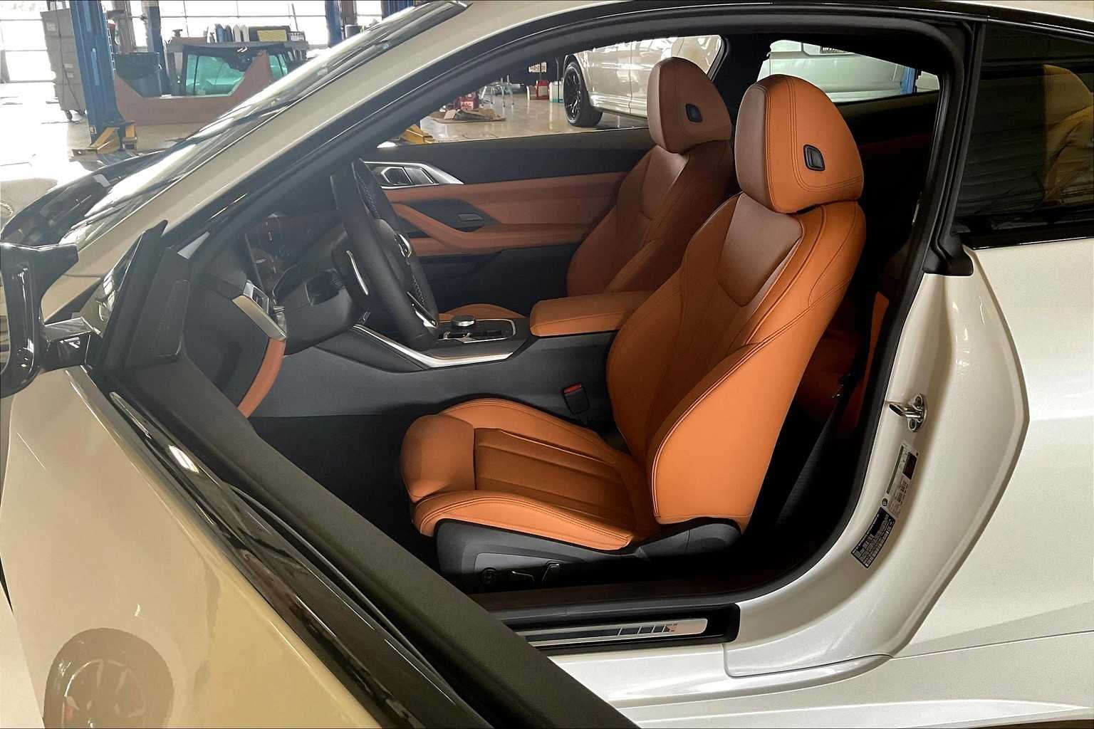 Used 2026 Mineral White Metallic BMW M440i image 9