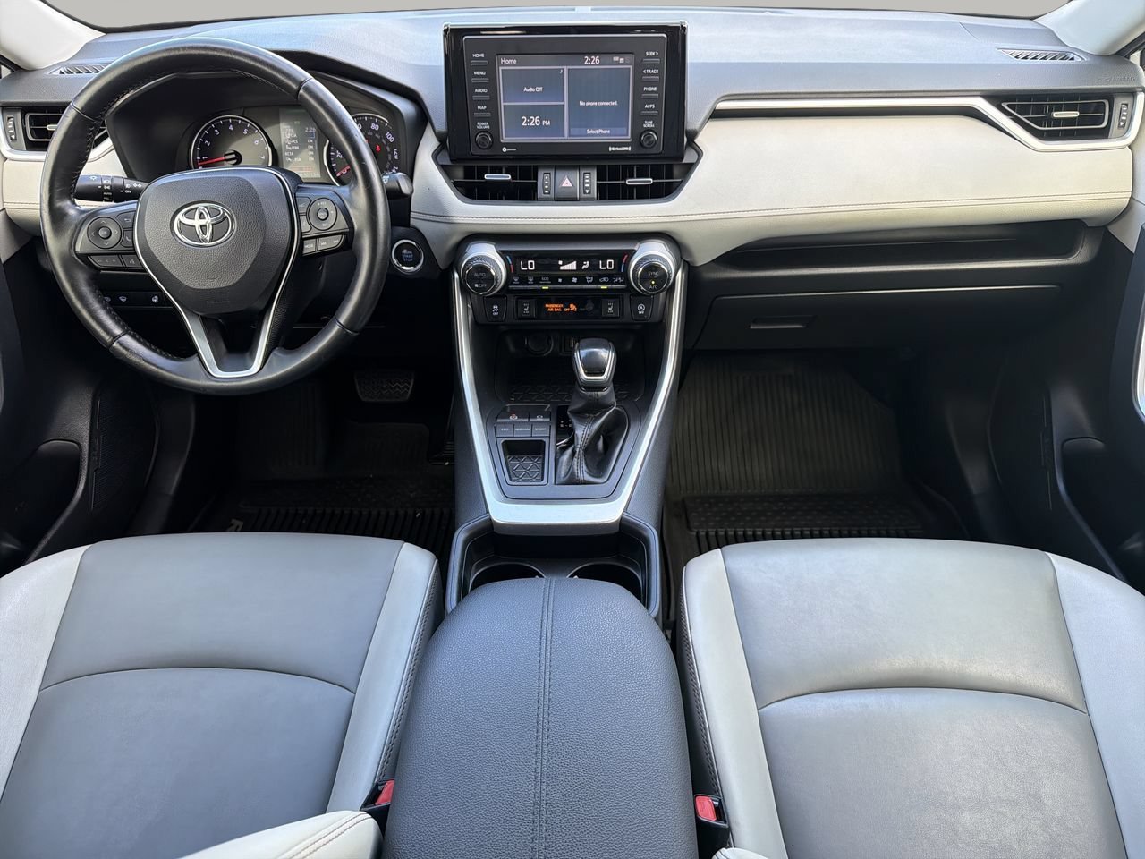 Used 2020 Silver Sky Metallic Toyota XLE Premium image 12
