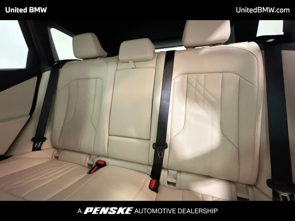 2026 BMW X3 30 - Photo 21