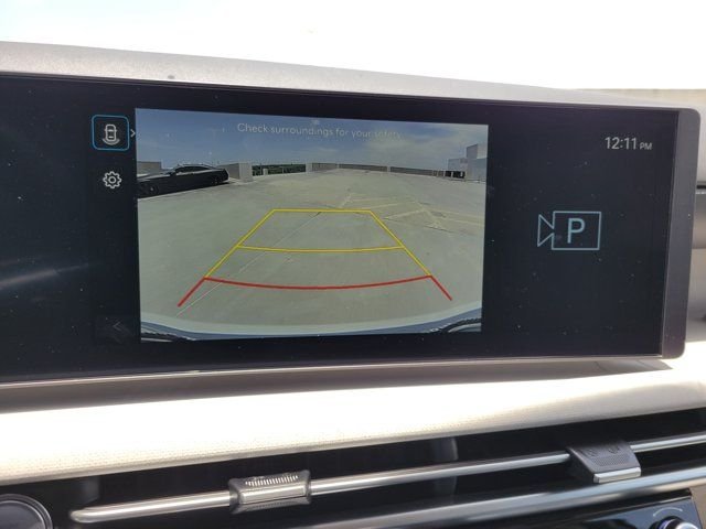 New 2026 White Hyundai SEL Premium FWD image 16