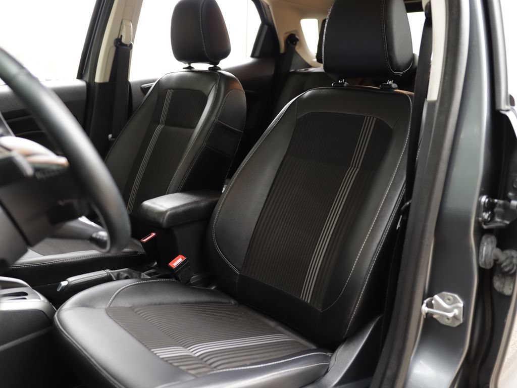 Used 2020 Gray Ford SES image 20