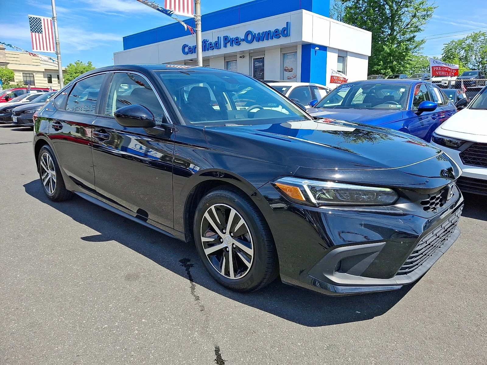 Used 2023 Crystal Black Pearl Honda LX image 3