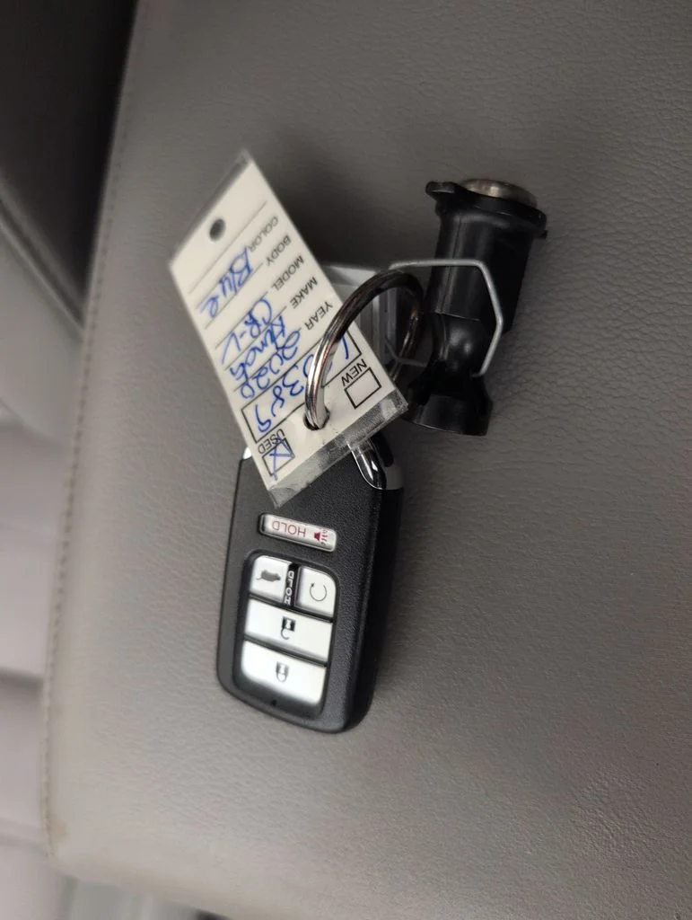 Certified Used 2020 Blue Honda EX-L image 38