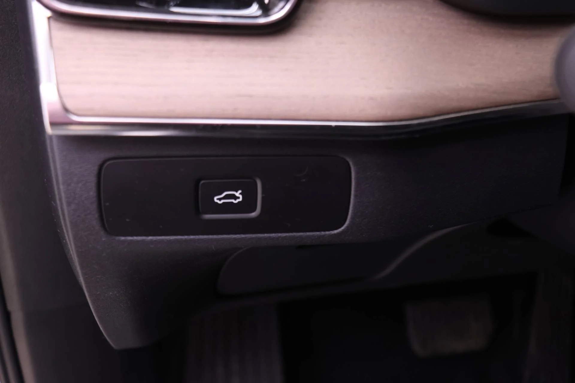 2026 Volvo XC90 Plus - Photo 23