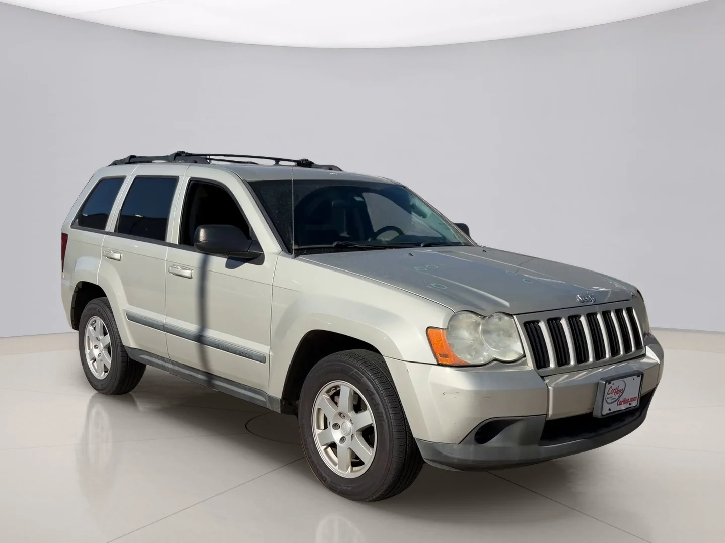 Used 2009 Gray Jeep LAREDO 4WD image 7