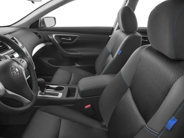 Used 2016 Gun Metallic Nissan 2.5 SR image 11