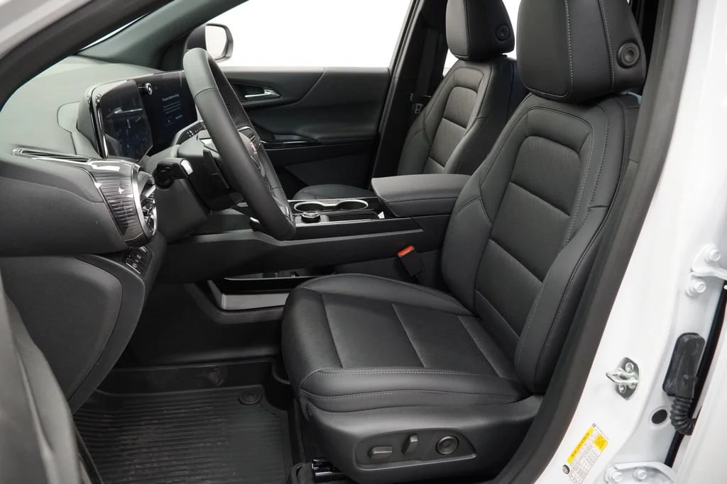 New 2026 Summit White Chevrolet LT image 6